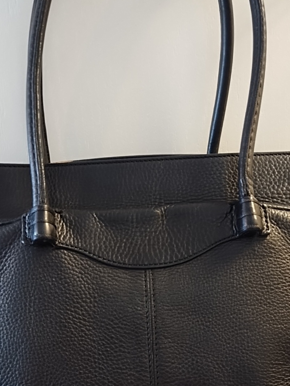 Tod's Mocassino Black Pebbled Leather Tote Double Handles Italian Quiet Luxury - Picture 5 of 13